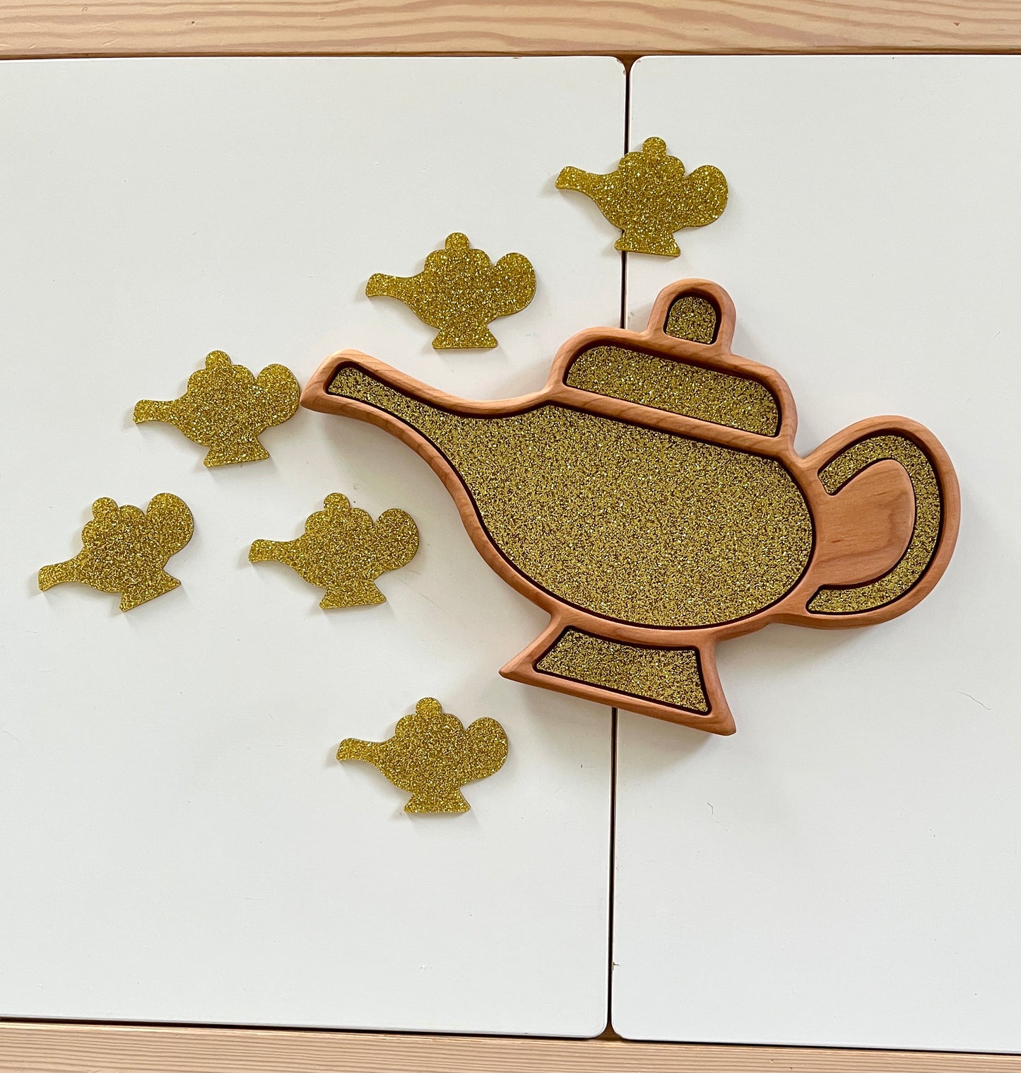 Magic Lamp Plate / Sensory Tray