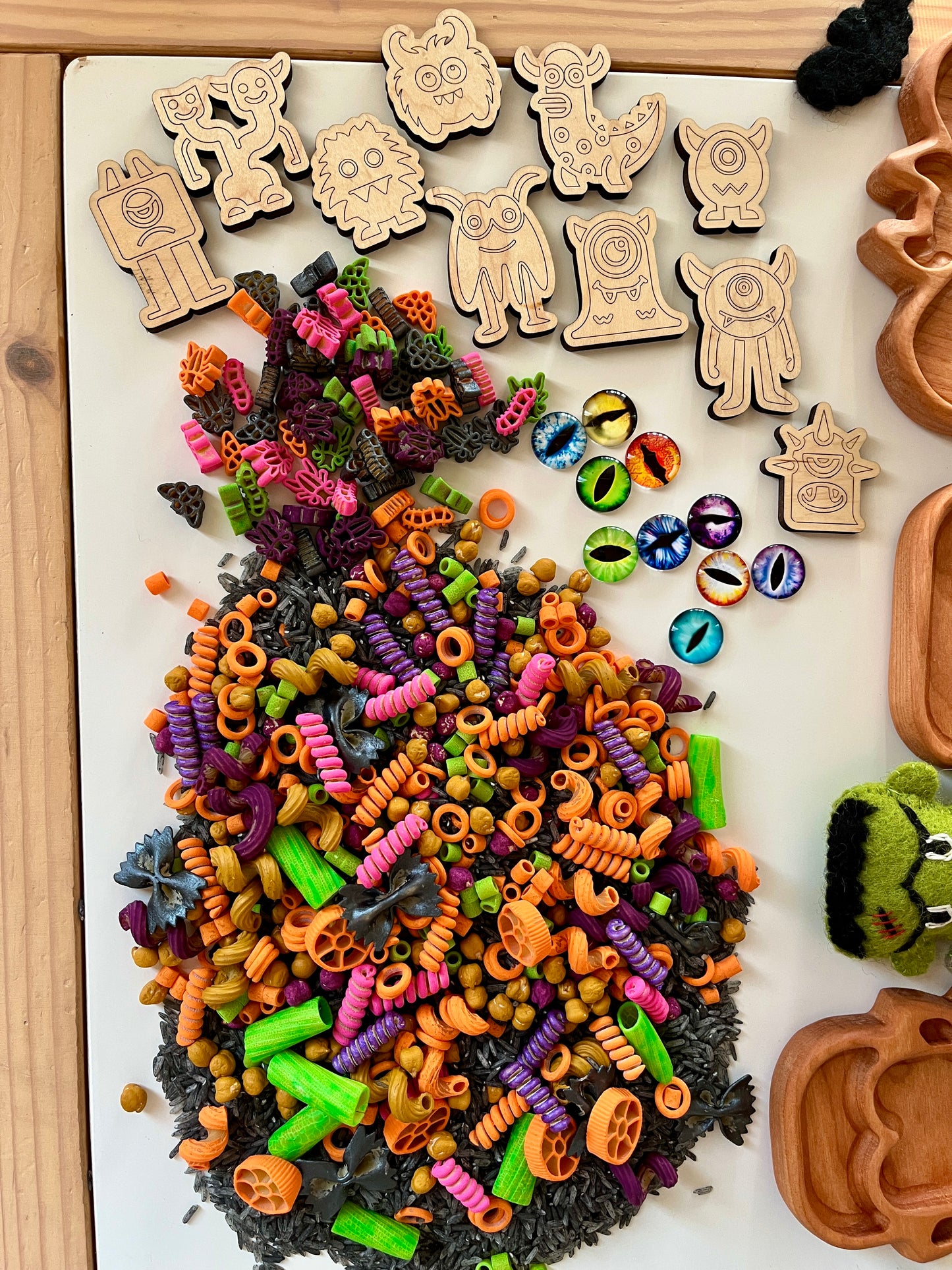 Monster Mash Fun Filler Sensory Kit with 10 Eyes and 10 Wood Parts