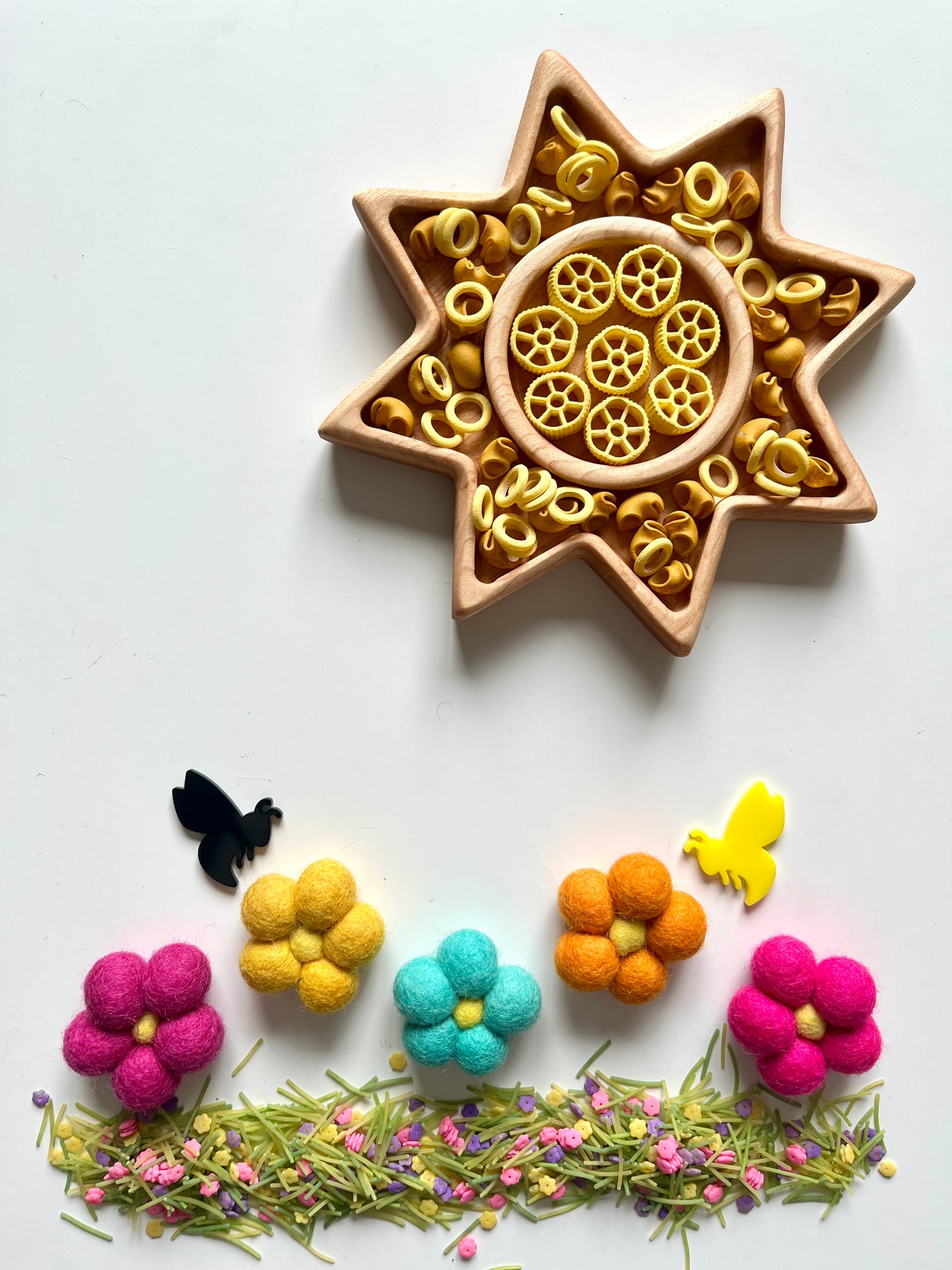Bumble Buzz Fun Filler Sensory Filler