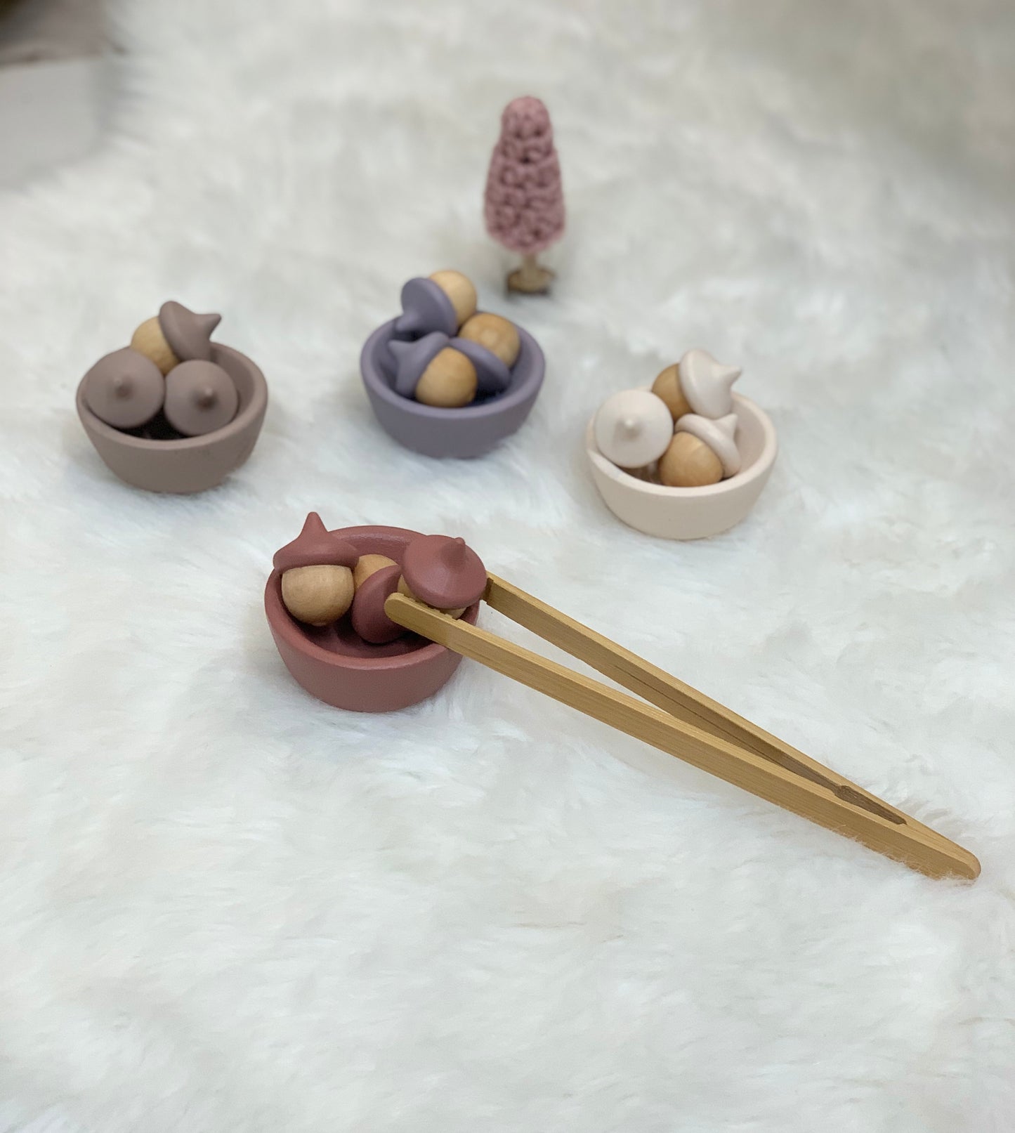 Color Matching Acorns - Pink Tones