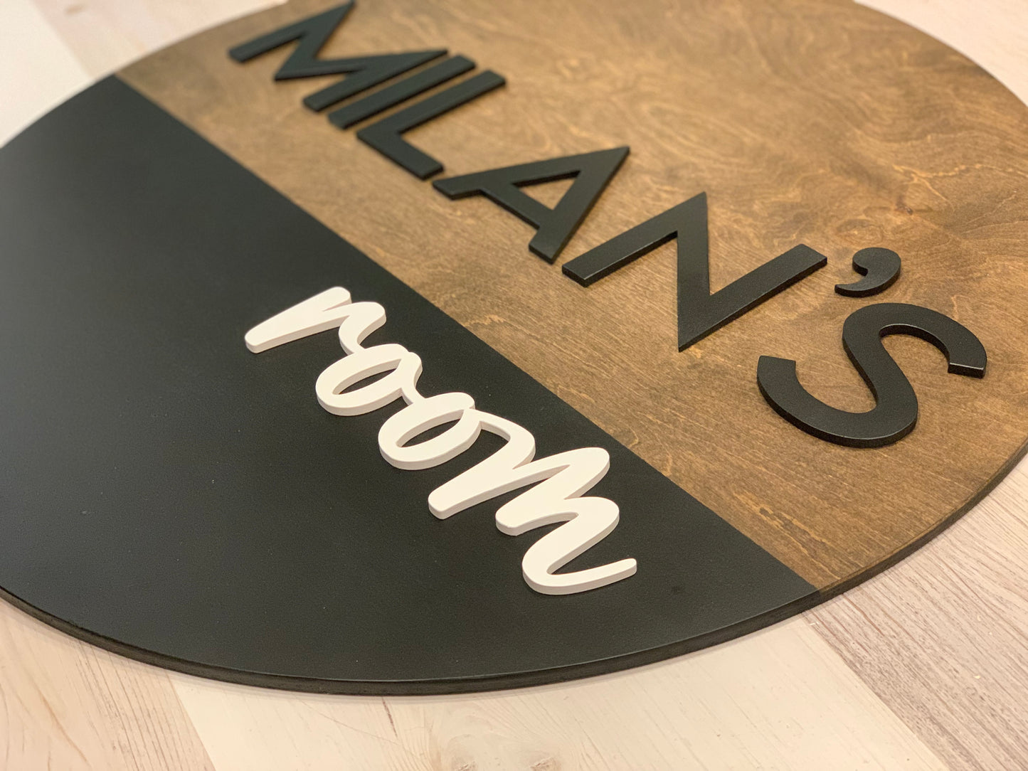 Half Painted 3D Round Name Sign