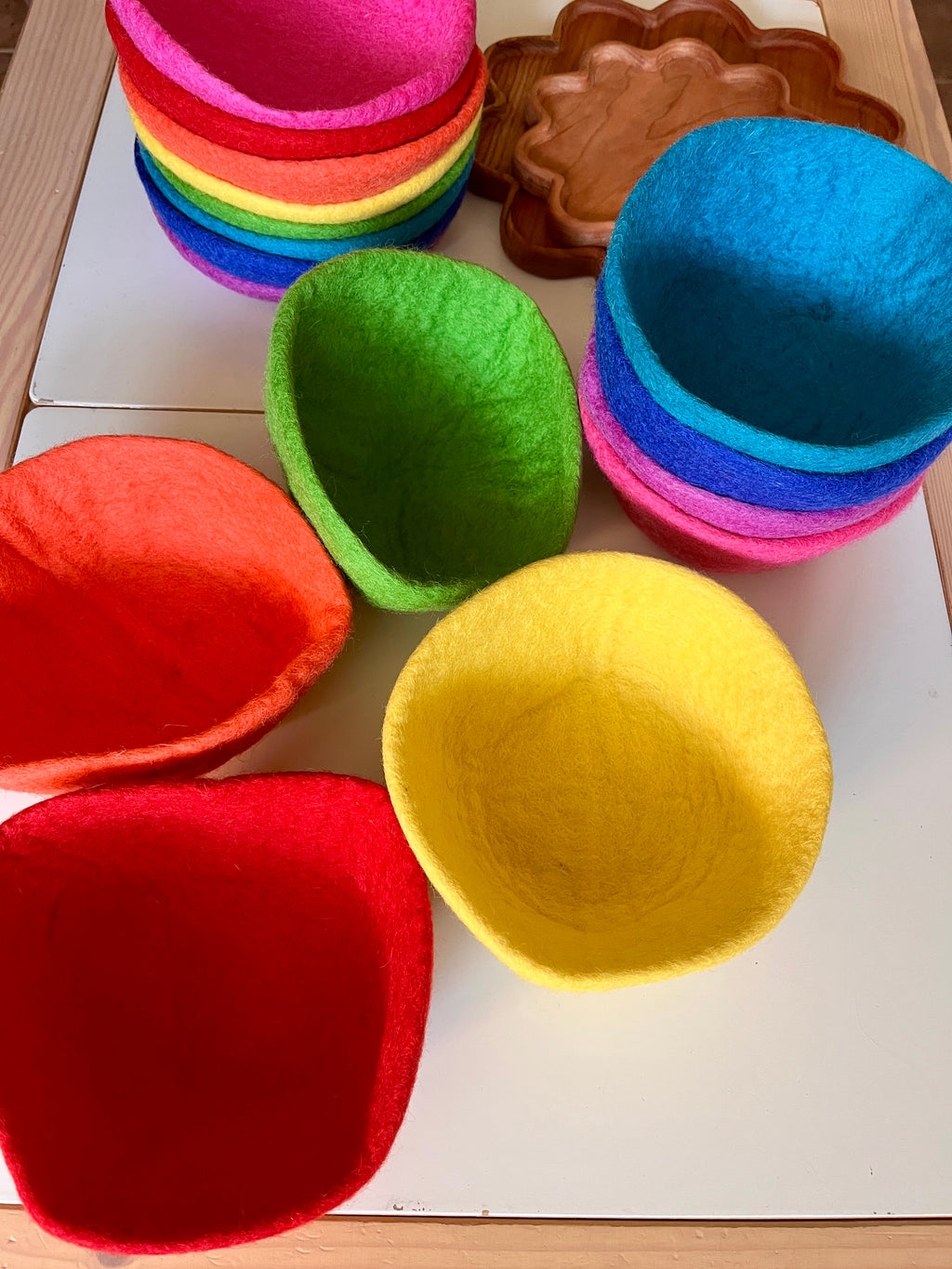 Stacking Colourful Felt Bowls and Plates — Set of 8
