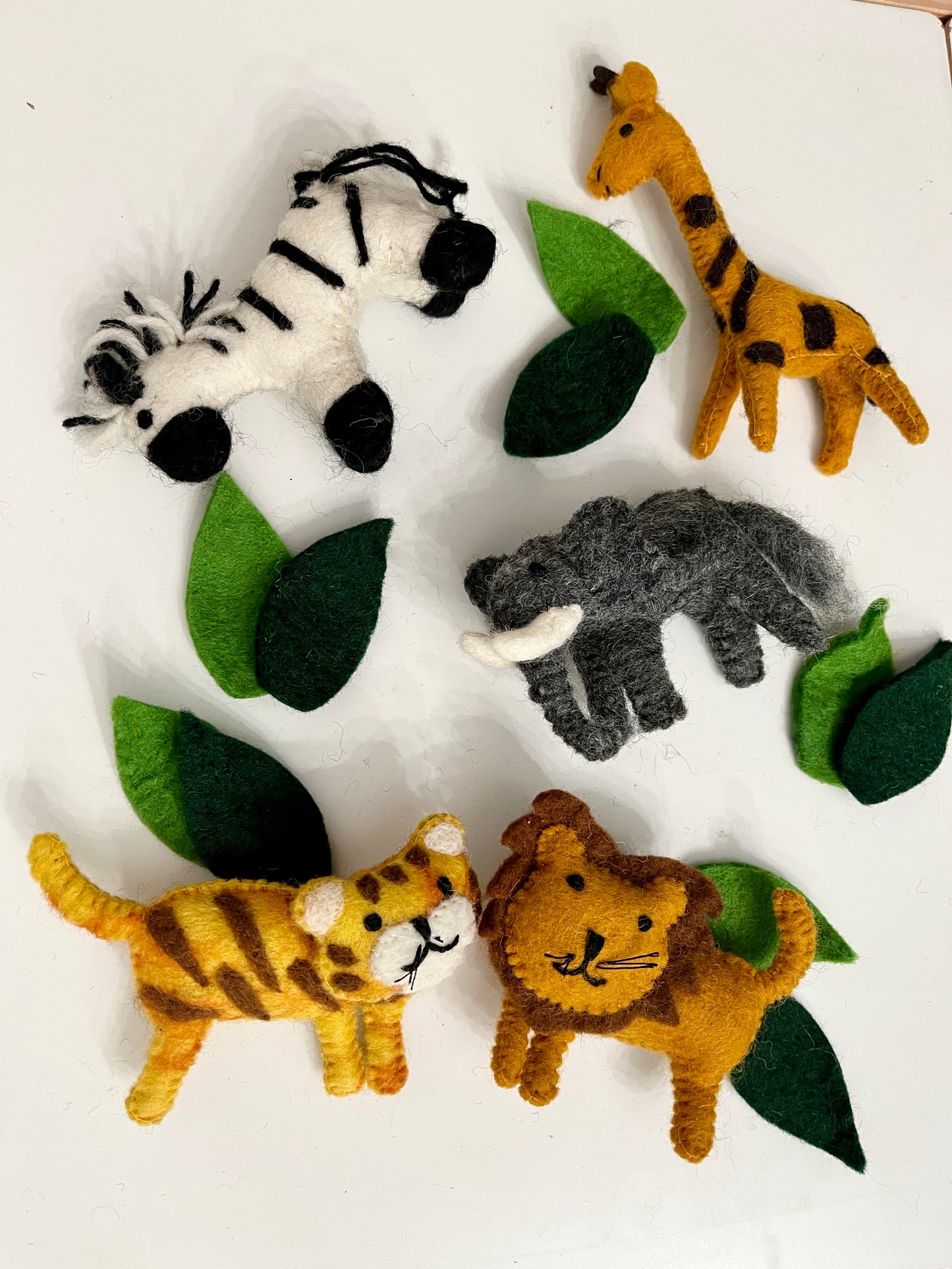 Felt Safari Animals and Leaves