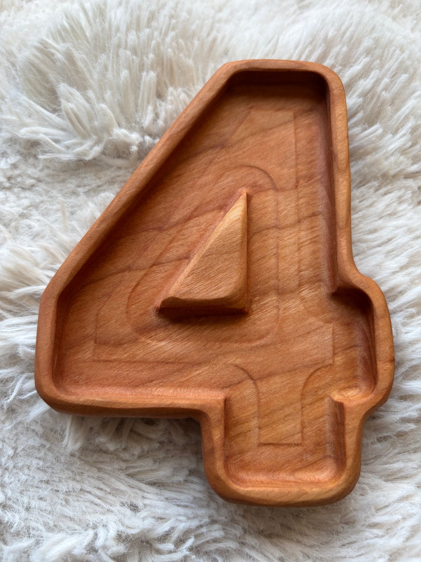 Ready to Ship, Small Number 4 Tray