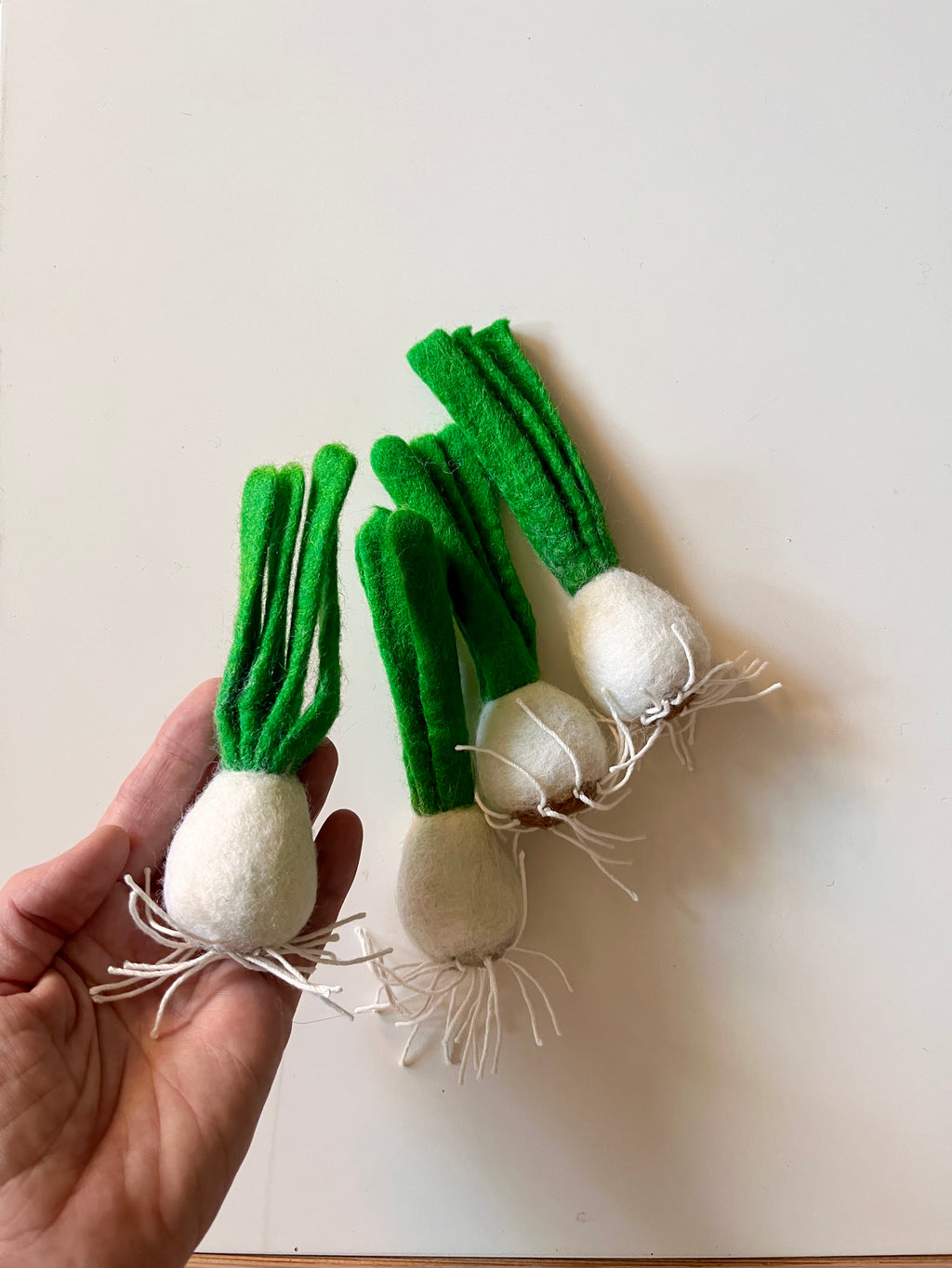 One Felt Green Onion / Chives