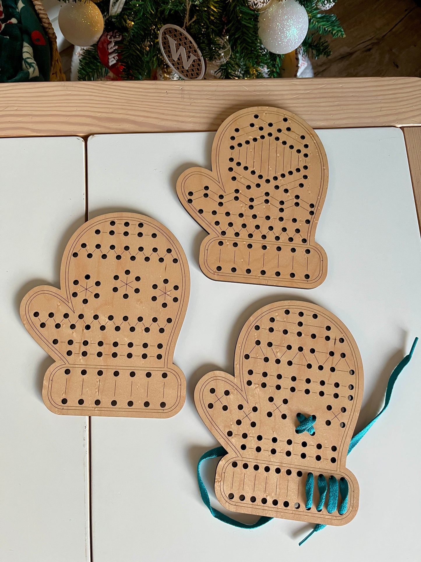 Mitten Lacing Boards