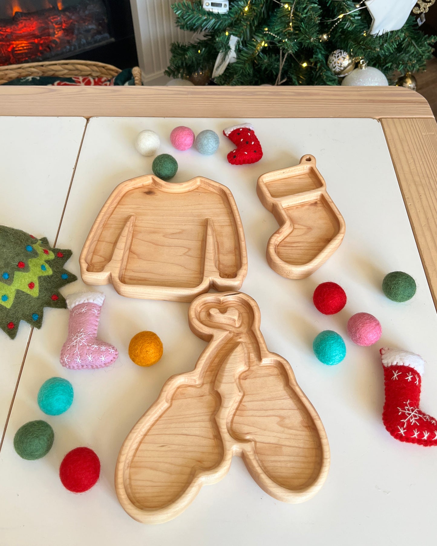 Mini Mittens, Stocking and Sweater Trays