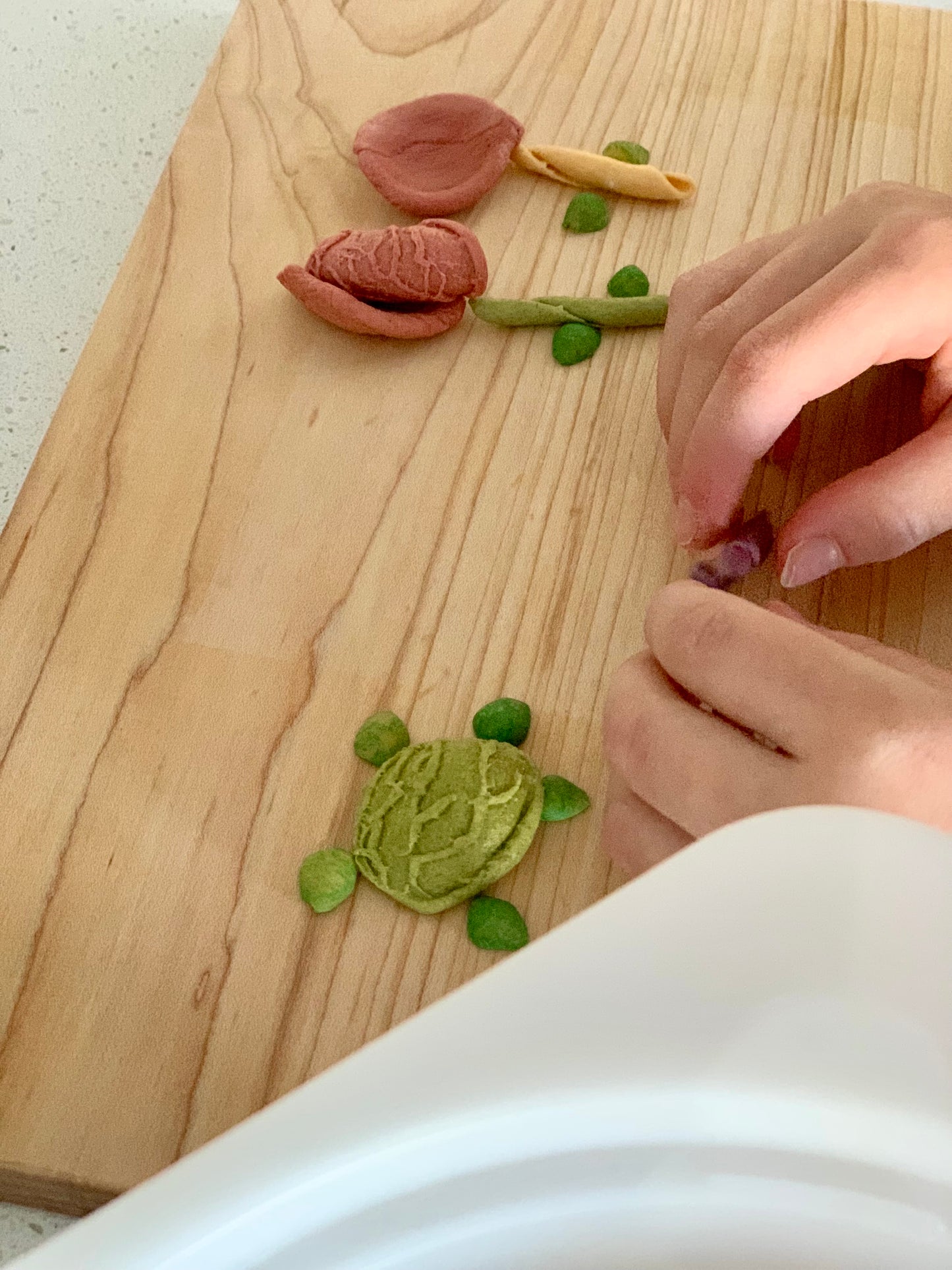 Flower Petals Fun Filler Sensory Filler