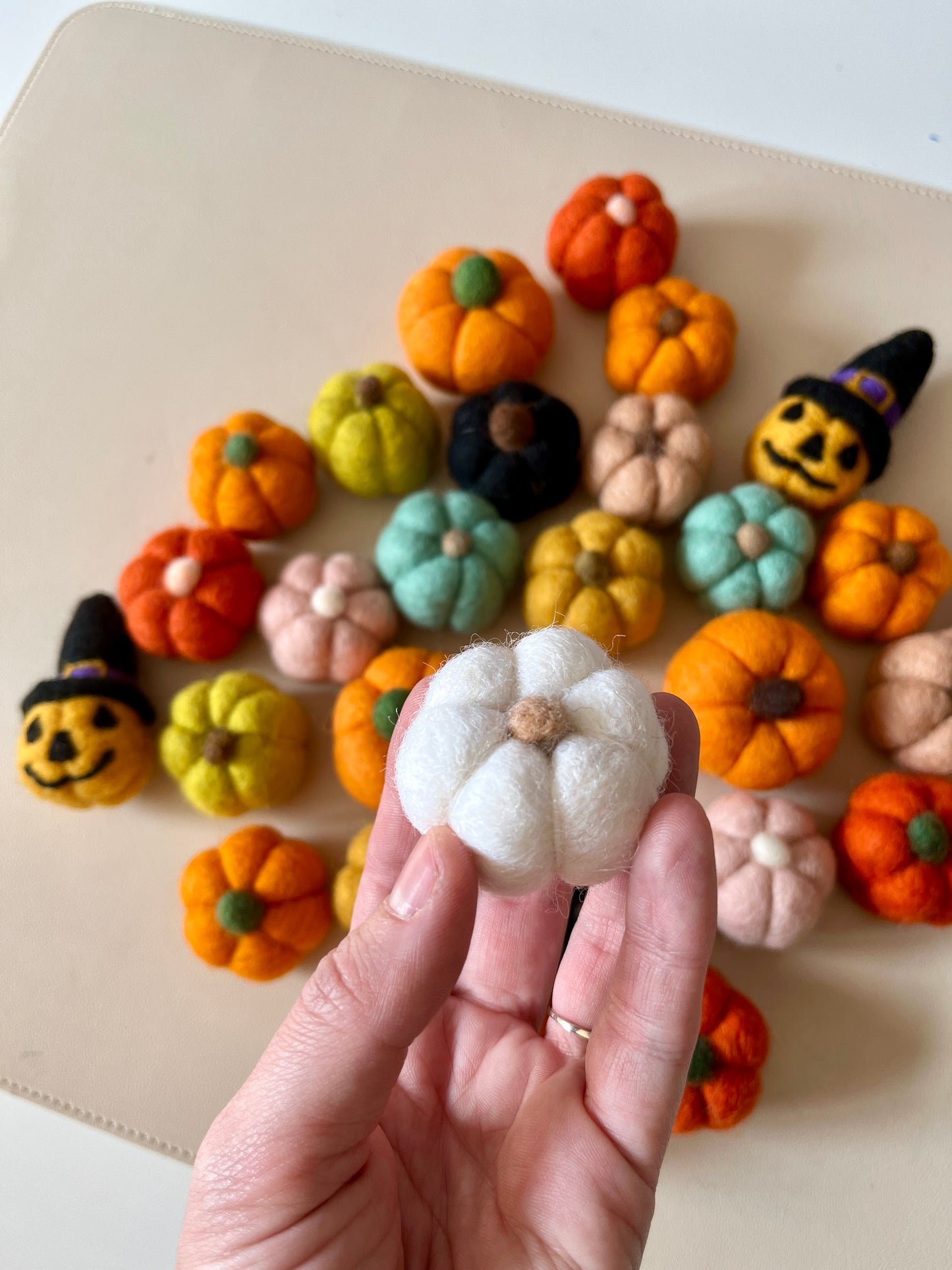 One Felt Pumpkin