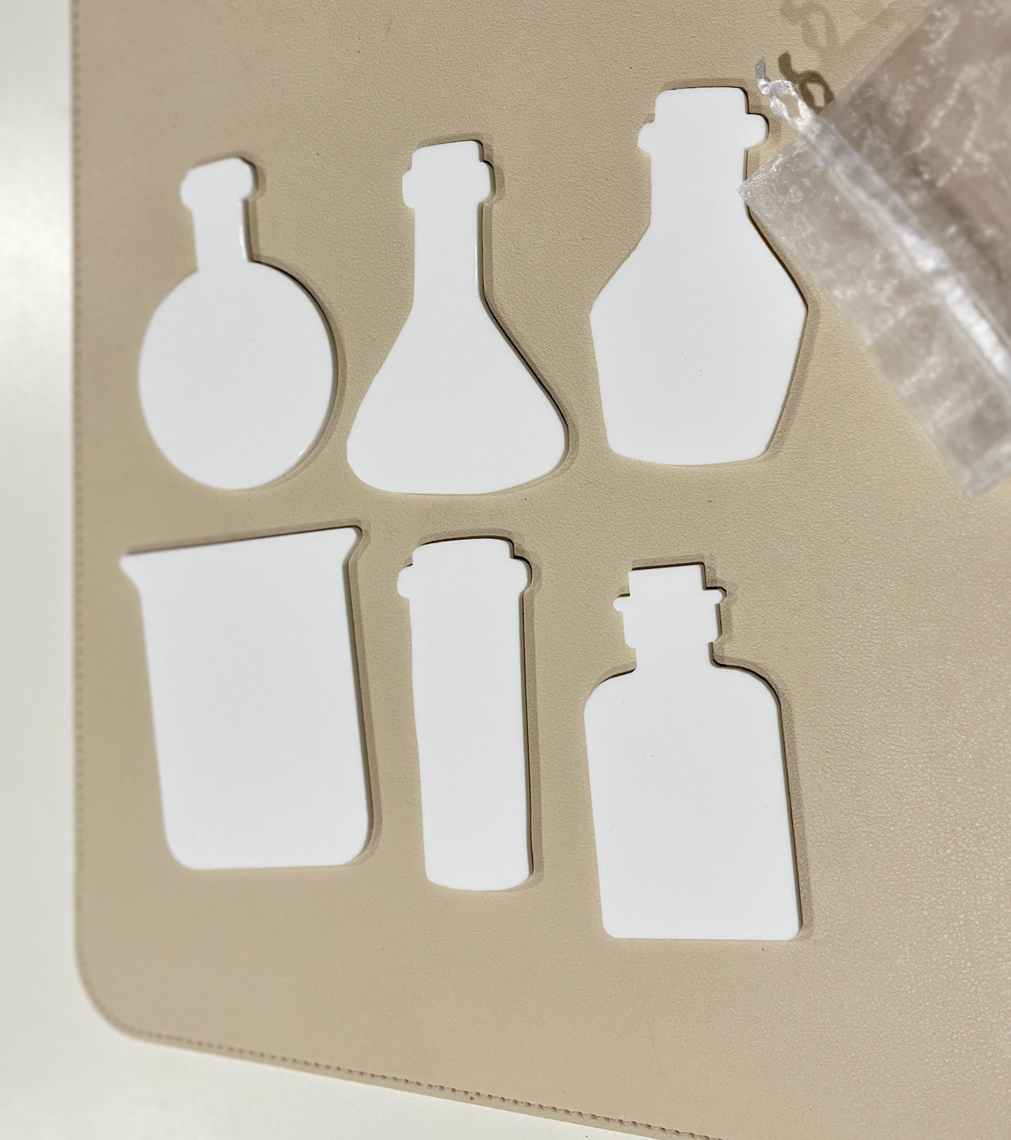 Little Dry Erasables - Beaker & Potion Bottles - Set of 6 - more colours available