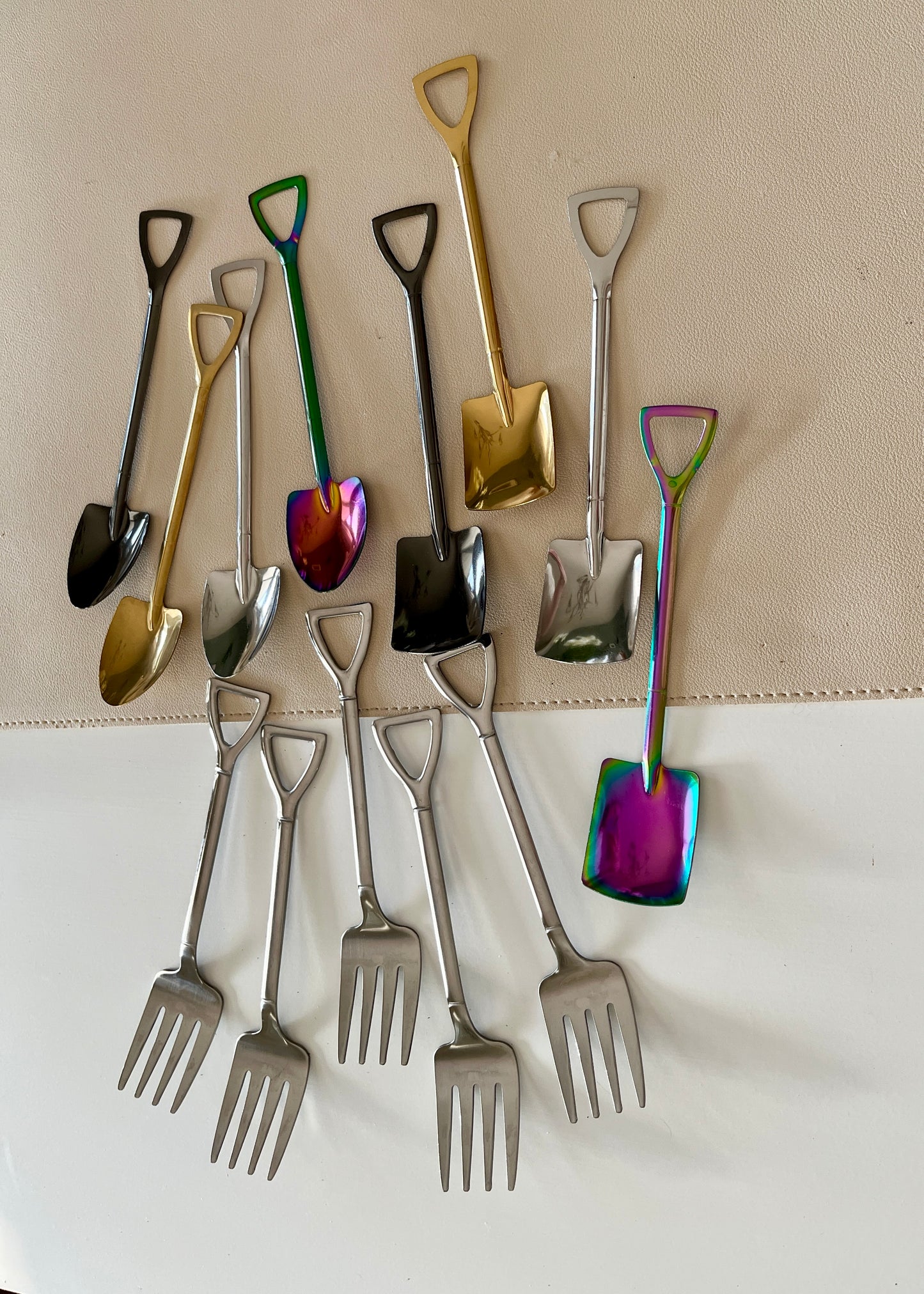 One Metal Shovel or Pitchfork