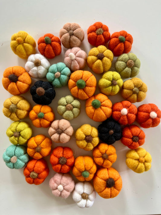 One Felt Pumpkin