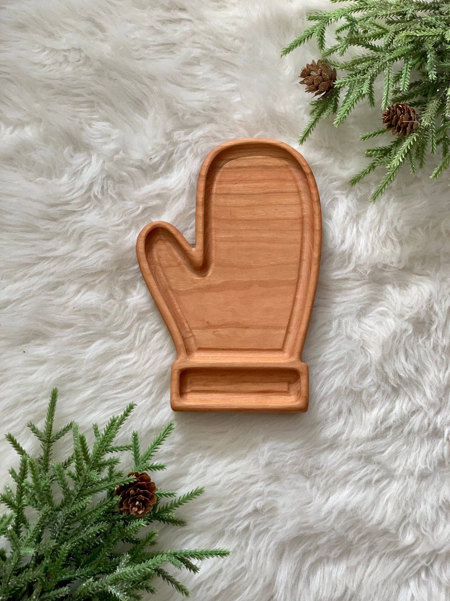 Mitten Plate / Sensory Tray