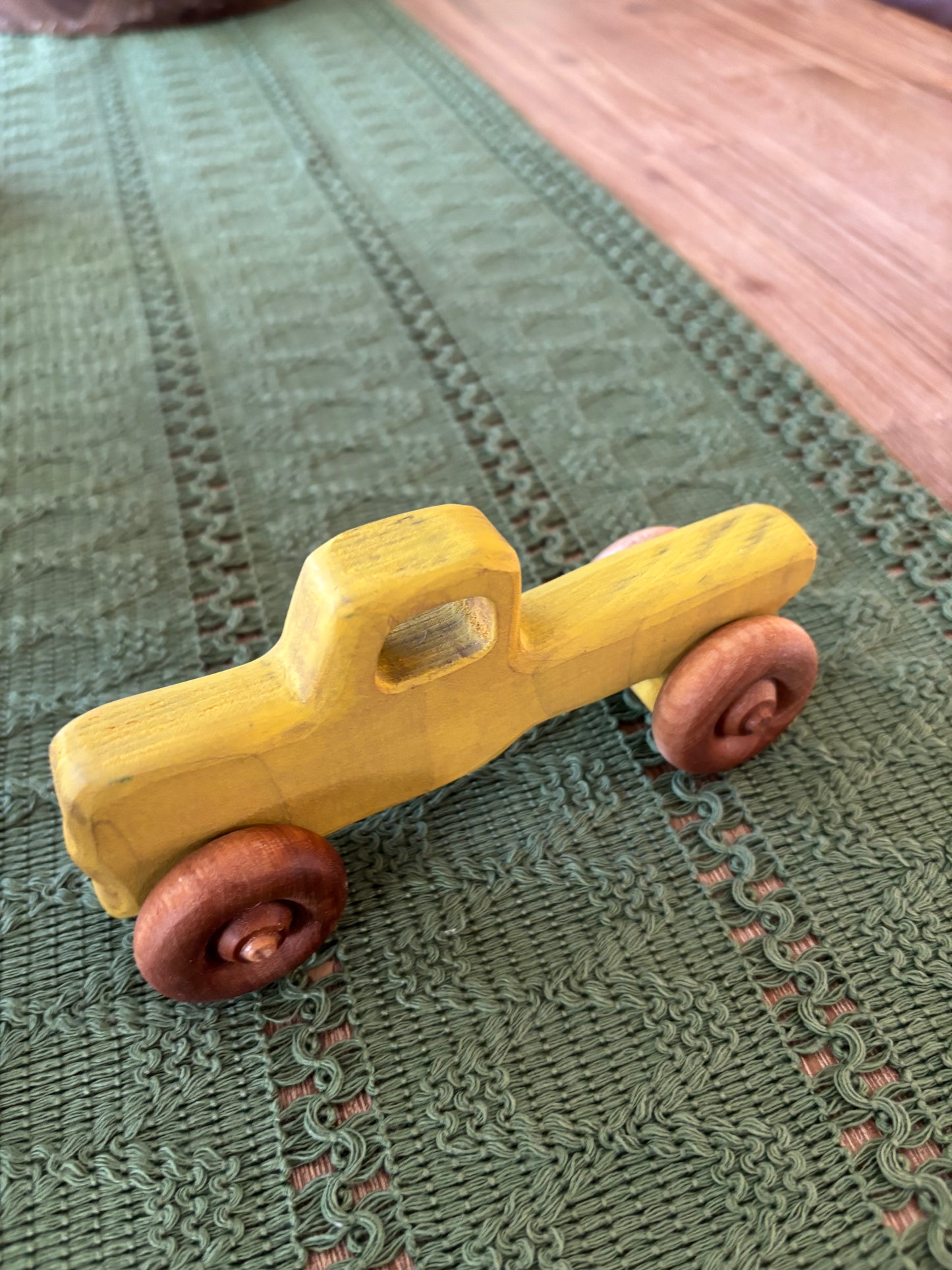 Ready to Ship, Push Cars, 10 Colours / Styles