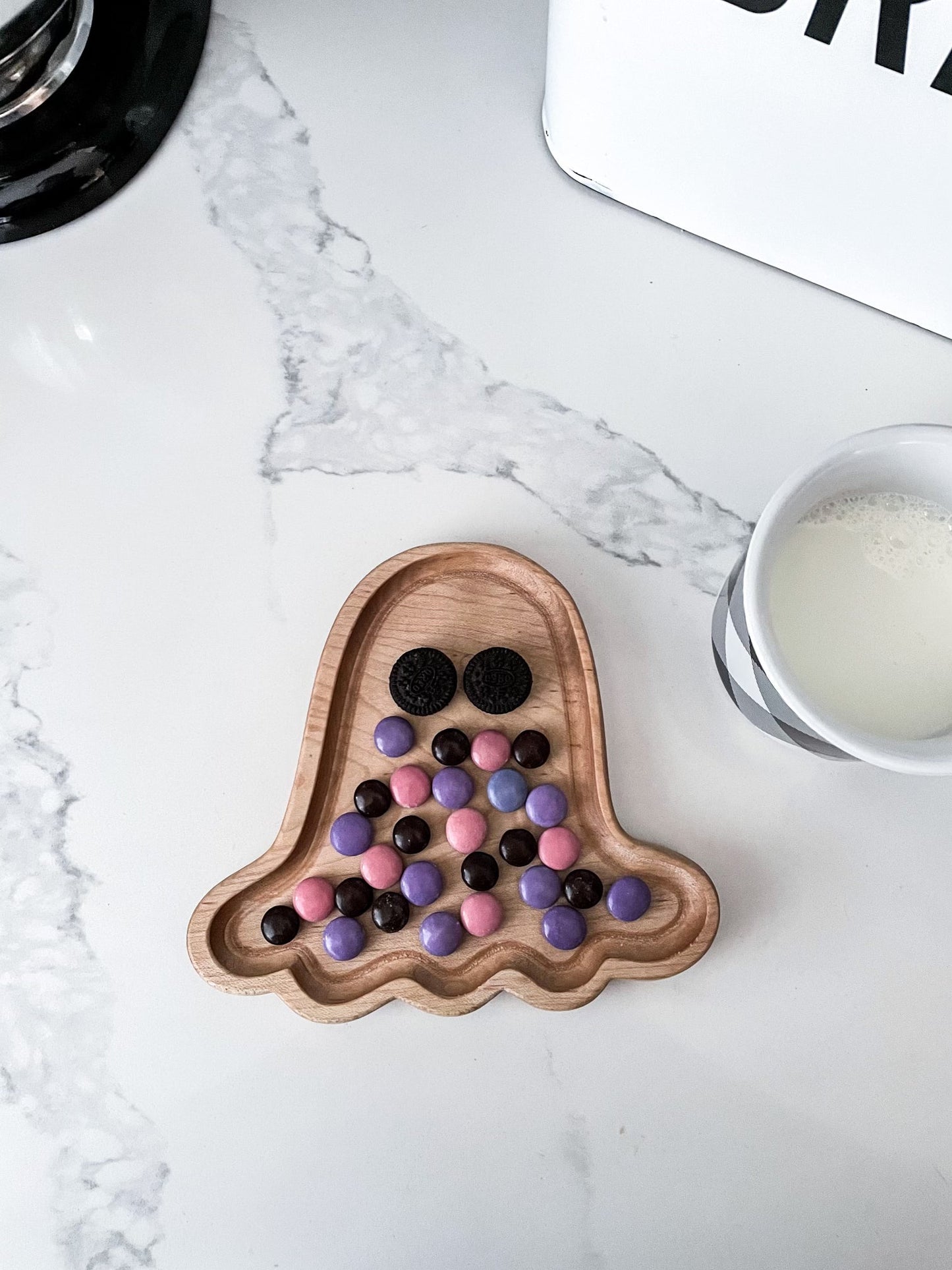 Ghost Plate / Sensory Tray