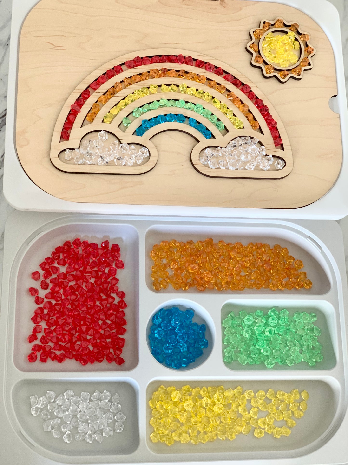 Fillable Rainbow Flisat Table Top Insert