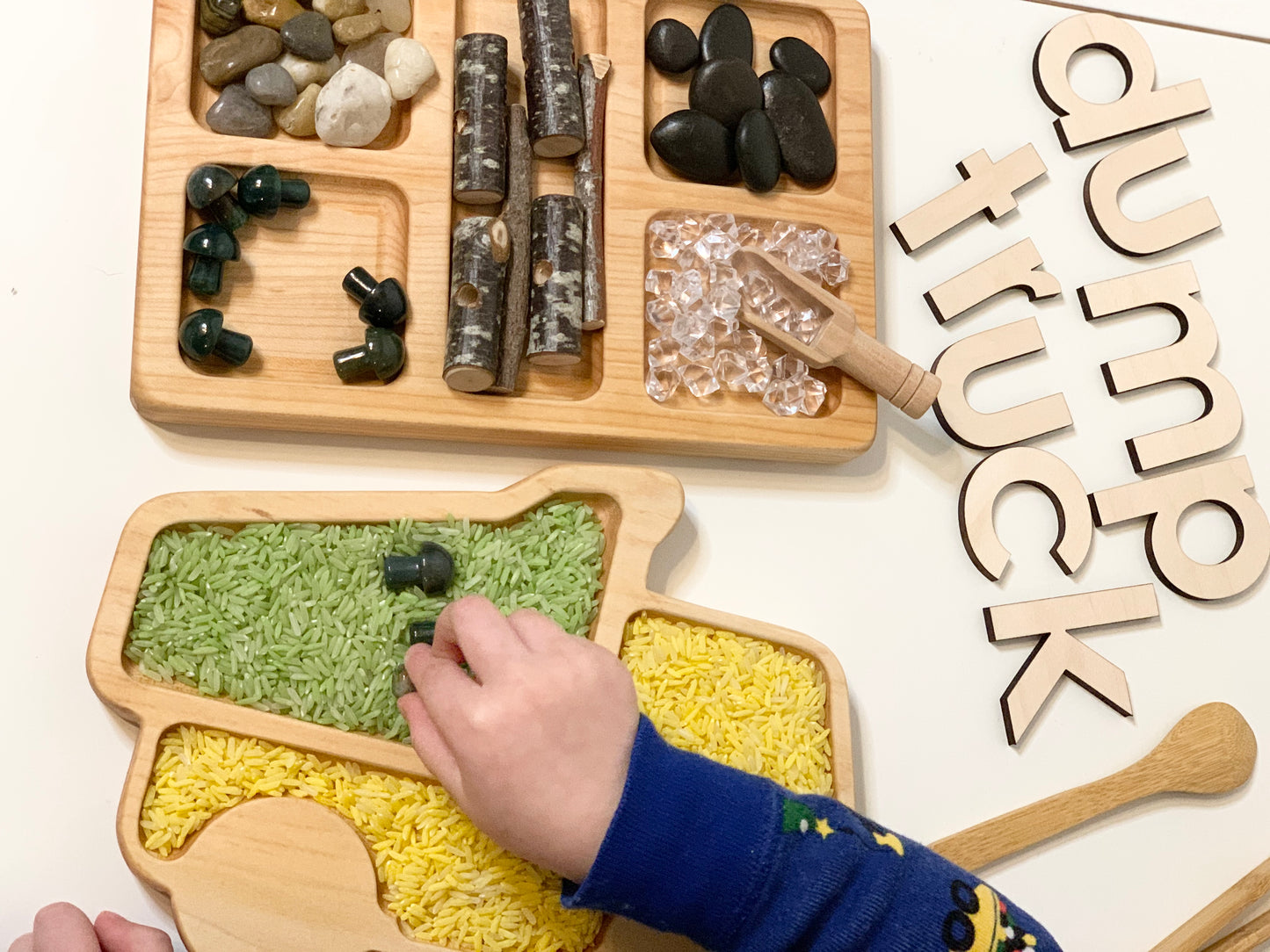 Dump Truck Plate / Sensory Tray