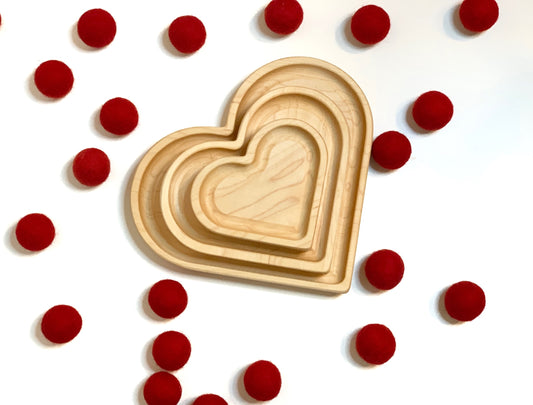 Nesting Heart Plates/Sensory Trays