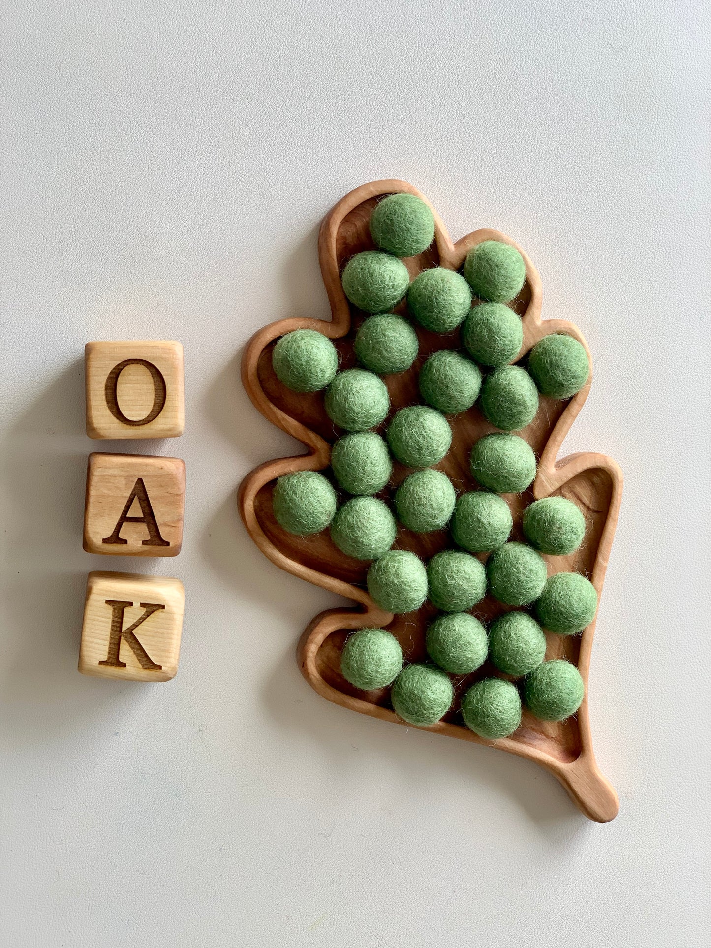 Oak Leaf Sensory Tray / Plate