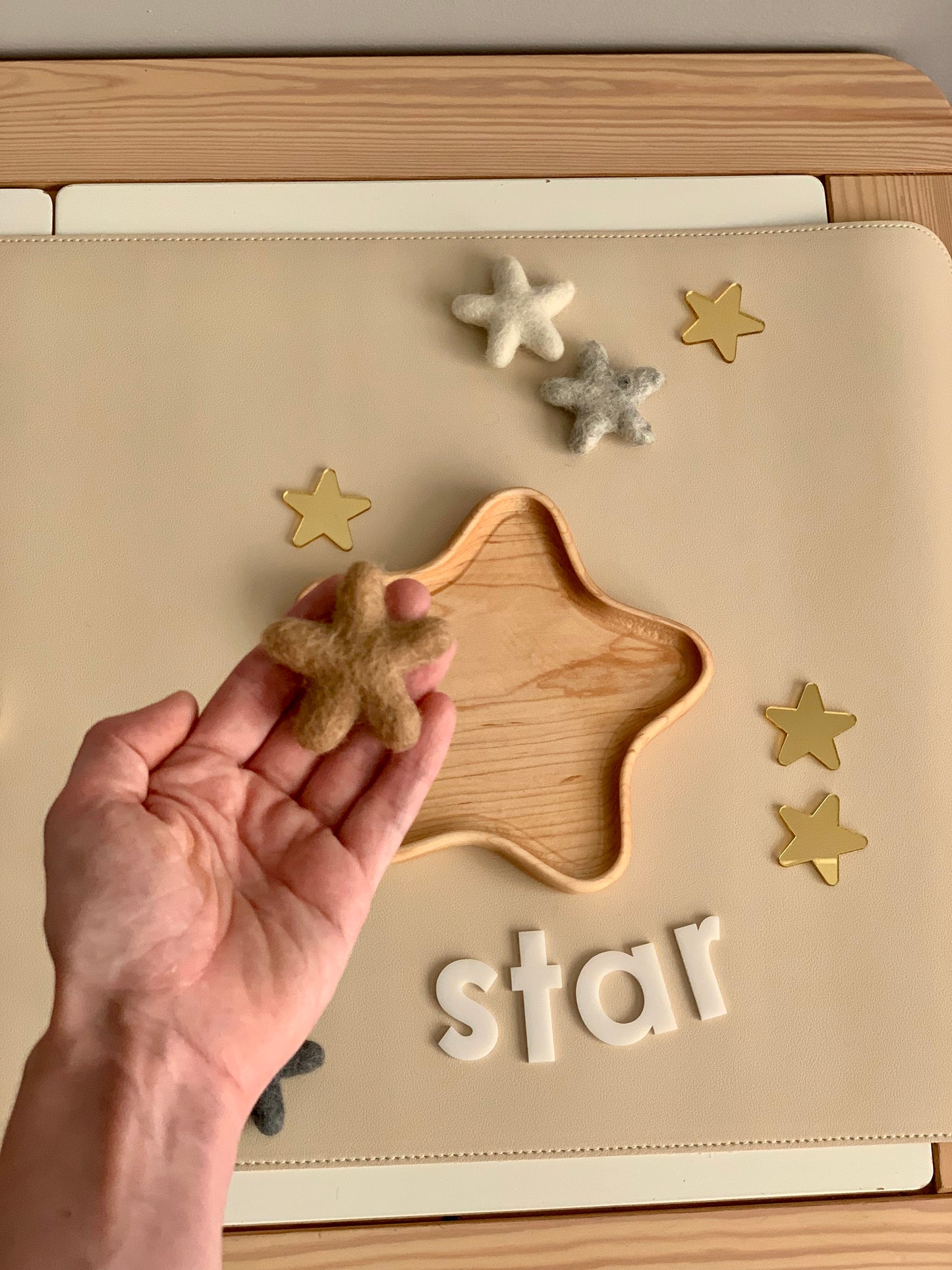 Neutral Felt Stars