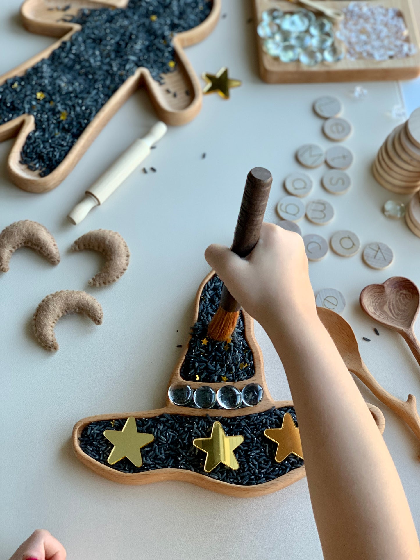 Witch Hat Plate / Sensory Tray